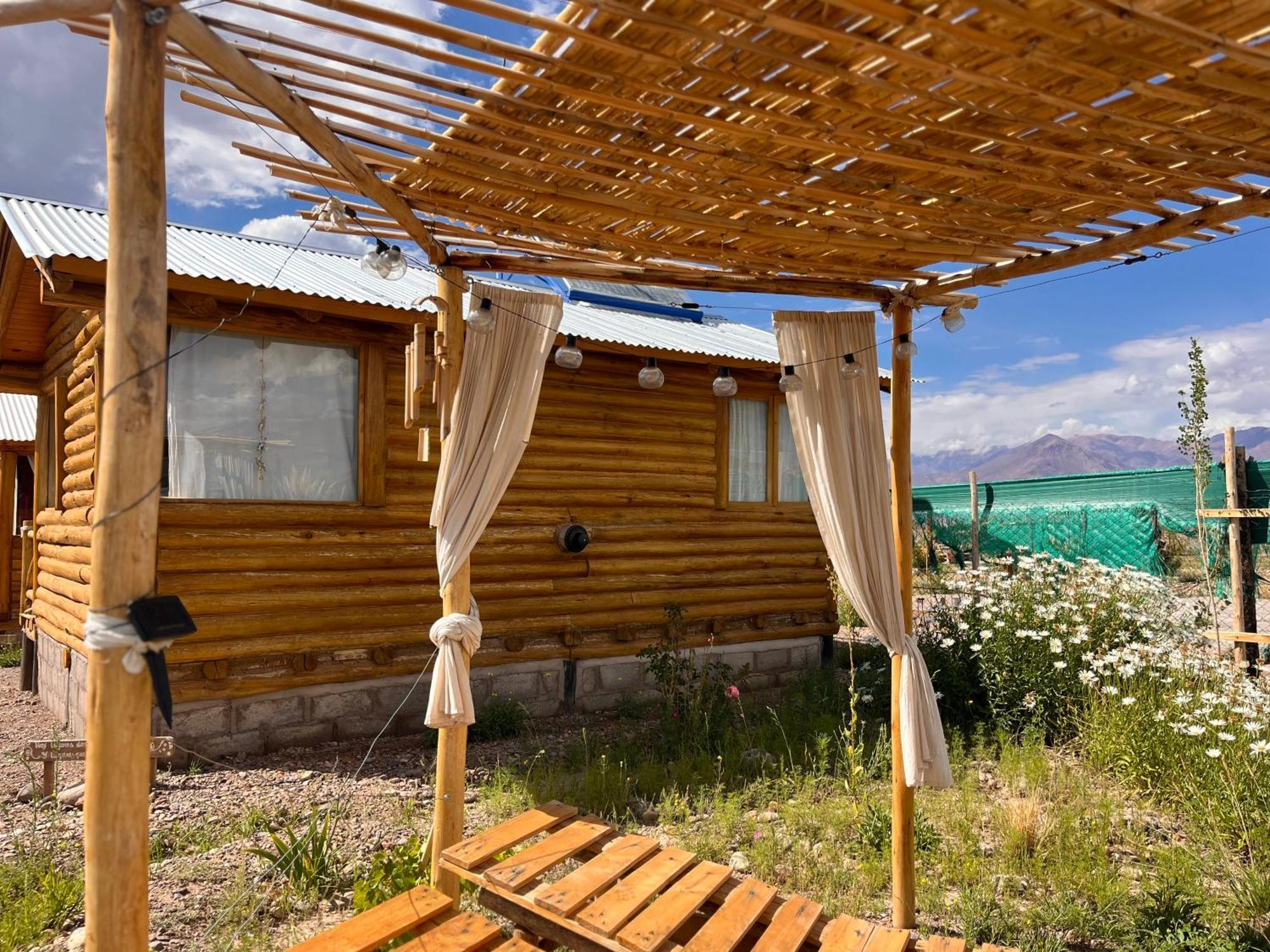 Paramitas Cabanas De Montana 우스파야타 외부 사진
